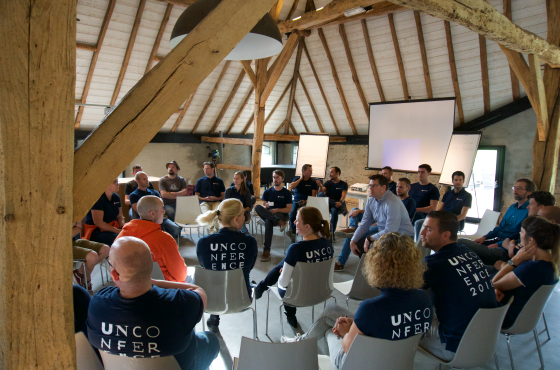 Cirkel opstelling bij de unconference
